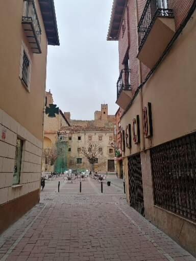 Apartamentos El Cid Молина де Арагон Екстериор снимка